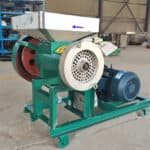 Carbon Steel Granular Chili Paste Grinder Machine
