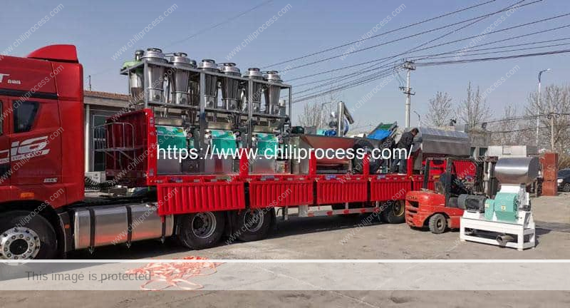 500kgh-Roller-Grind-Type-Chili-Powder-Machine-for-India-Customer