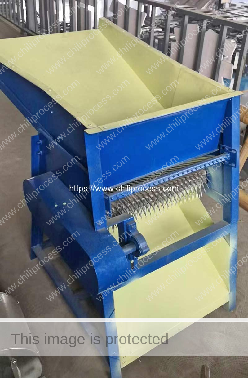 Automatic-Fresh-Chili-Pepper-Hole-Making-Machine