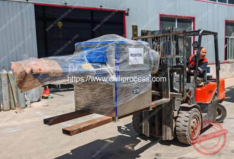 Fresh Chili Pepper Half Dividing Cutting Machine for Spain Customer Fresh-Chili-Pepper-Half-Dividing-Cutting-Machine-for-Spain-Customer